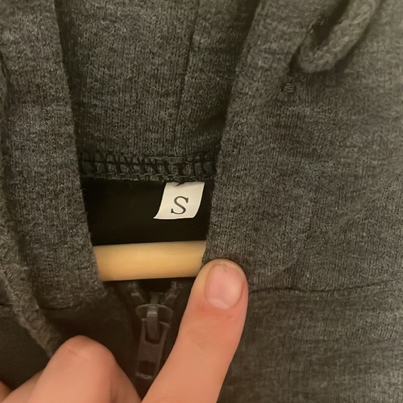 Oversized zip up y2k NEVER WORN - Picture 3 of 3